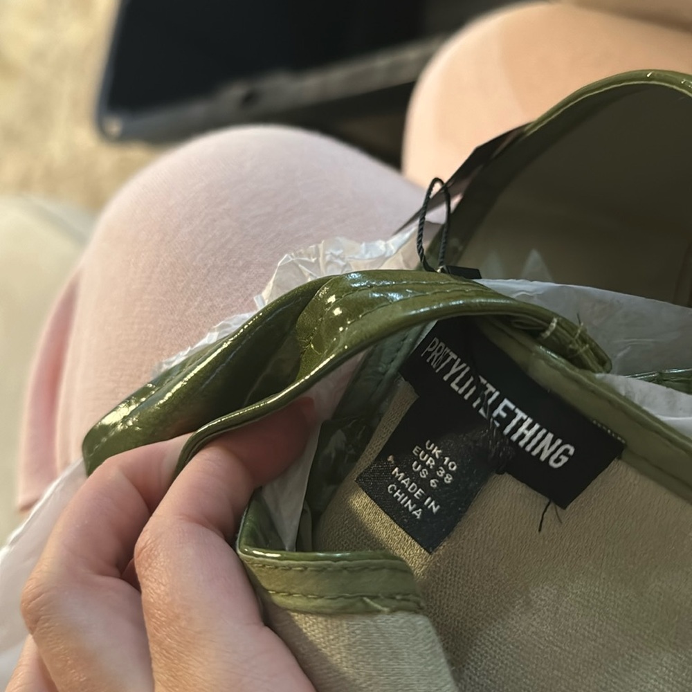 Olive Washed Faux Leather Lace Up Plunge Halterneck Top - Picture 3 of 3
